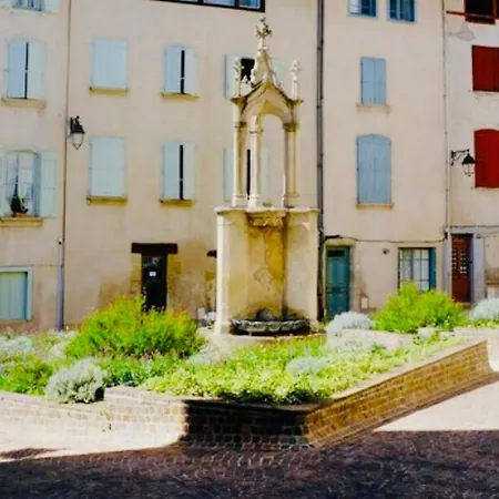 Guest house Maison Centre Historique Le Preau Saint Jacques